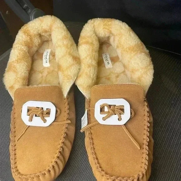 Coach | Shoes | Coach Tan Suede Shearling Mens Driver  display picture 1